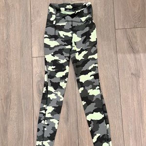 Authentic Lululemon Camo Leggings with Pockets